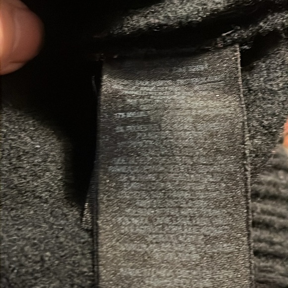 Knitted & Knotted Sweater Sz Large - Picture 10 of 10